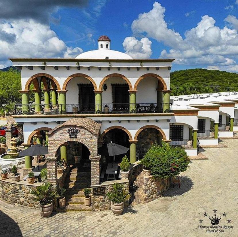 Álamos Bonito Resort Exterior foto